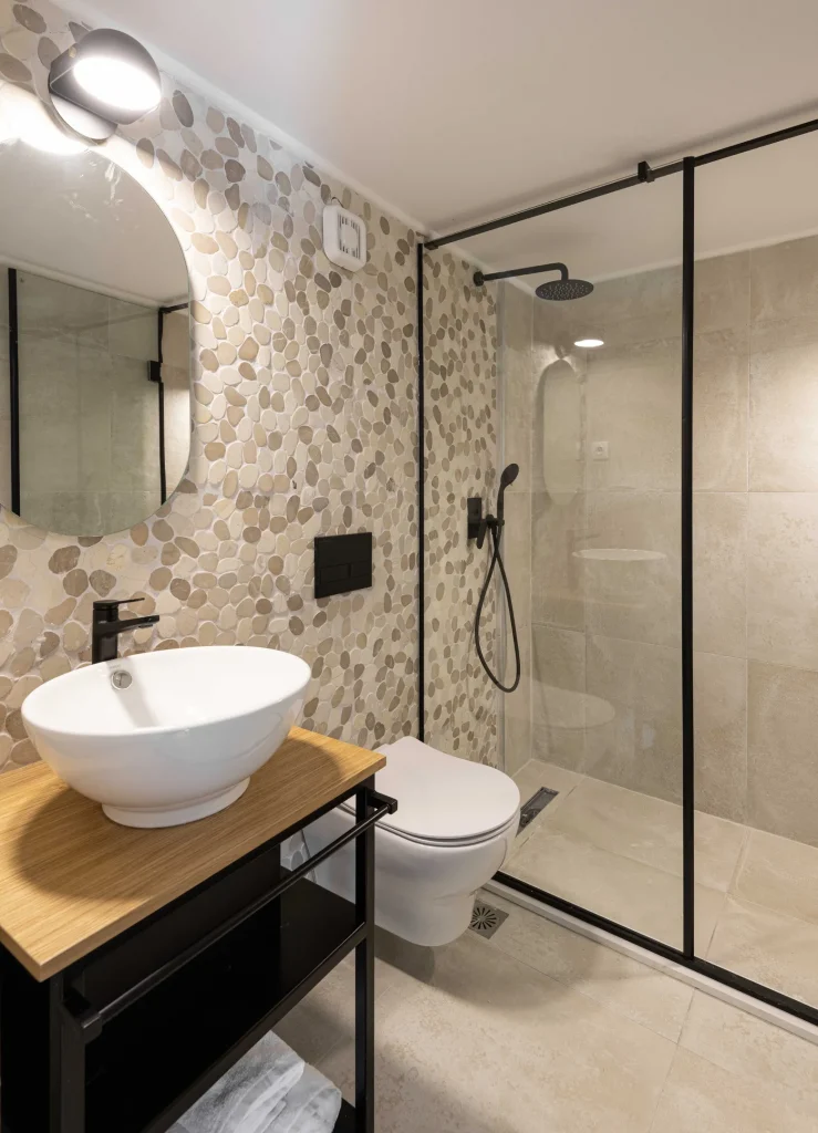 Tiara Holidays - Palm Residences - Sugnature Loft Residence - bathroom